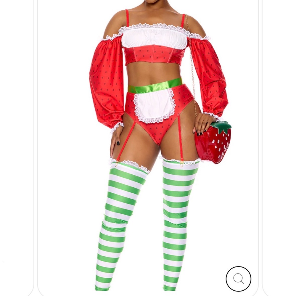 #70 Forplay Costume with Red and Green Details NEW